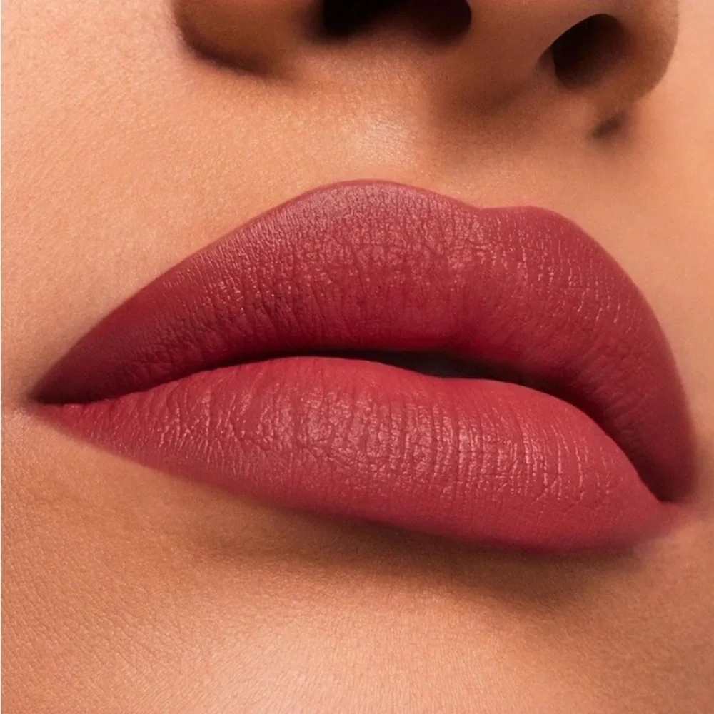 Estee Lauder Pure Color Rebellious Rose 420 Lipstick Limited Edition Tube